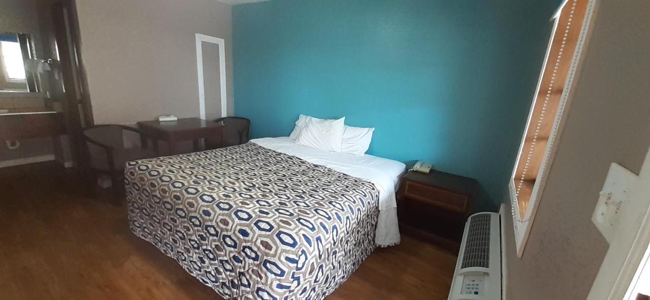 Woodfield Inn And Suites Yoakum Eksteriør bilde